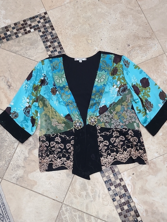 Spencer Alexis Tops - Embellished Floral Patchwork Camisole Jacket - Turquoise